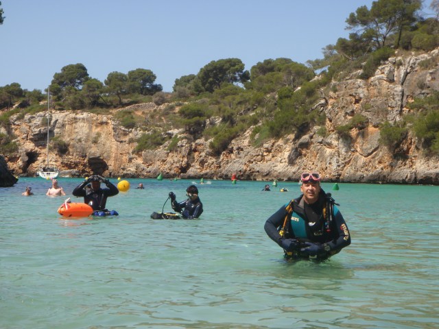 Limpieza fondo marino Cala Pi