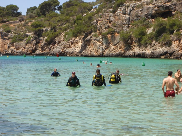 Limpieza fondo marino Cala Pi