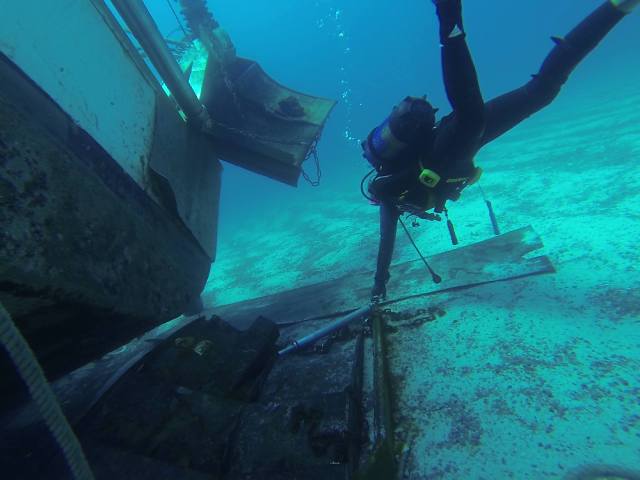 sa Dragonera y  pecio Cisne II  (Foto karajaSub)