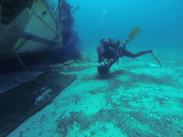 sa Dragonera y  pecio Cisne II  (Foto karajaSub)