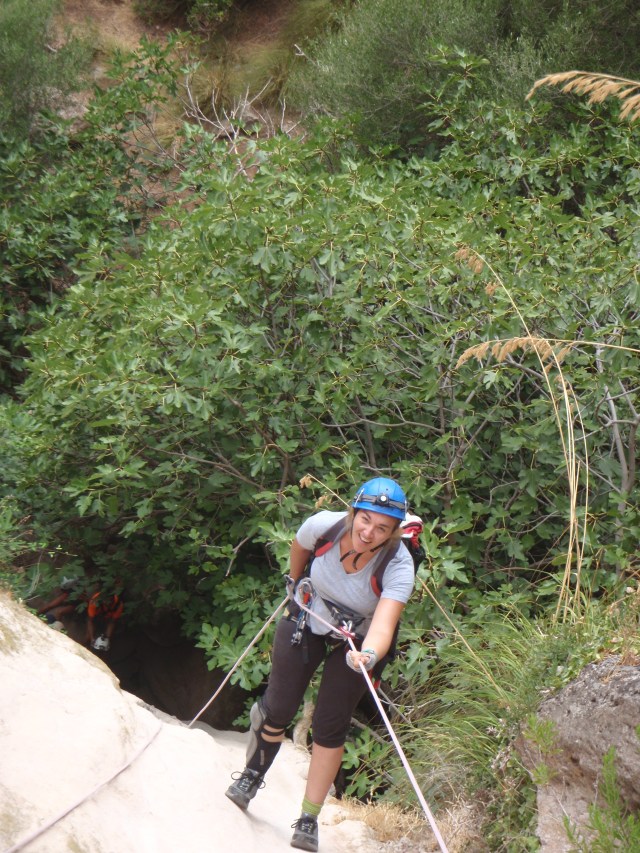descendiendo rappel de 30m
