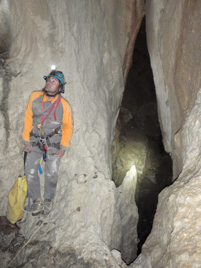 el pozo se divide en dos