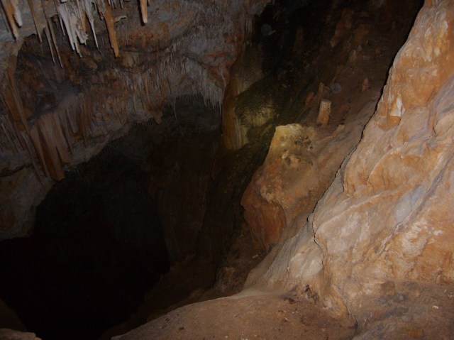 cova des coloms, Génova