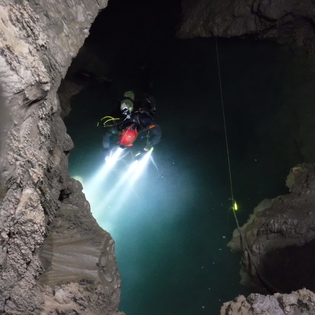Hallazgo lago subterráneo más profundo de Mallorca por Rafael Minguillón. BTTersMallorca